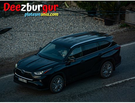 TOYOTA HIGHLANDER HYBRID