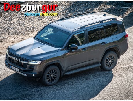 TOYOTA LAND CRUISER