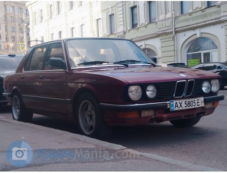 BMW 520I