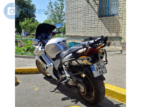 HONDA VFR 800