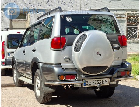 NISSAN TERRANO