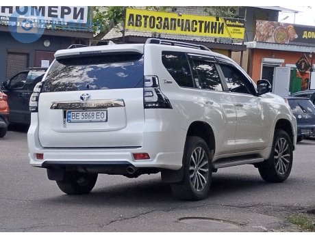 TOYOTA LAND CRUISER PRADO 150
