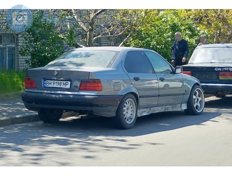 BMW 328I