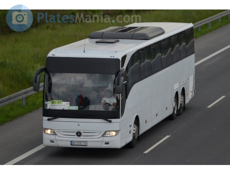 MERCEDES-BENZ TOURISMO