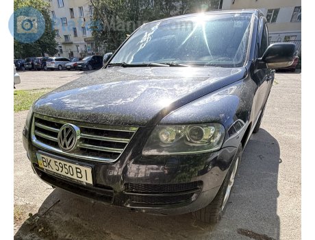 VOLKSWAGEN TOUAREG