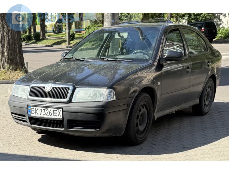 SKODA OCTAVIA TOUR