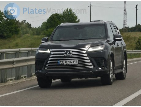 LEXUS LX 600