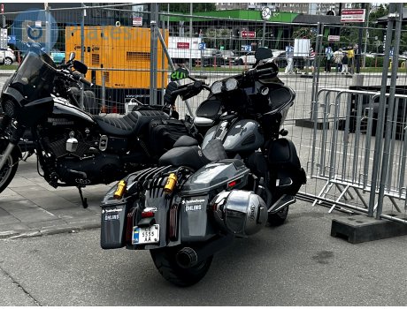 HARLEY-DAVIDSON ROAD GLIDE