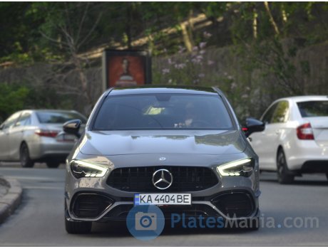 MERCEDES-BENZ CLA 250