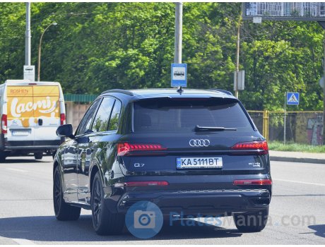 AUDI Q7