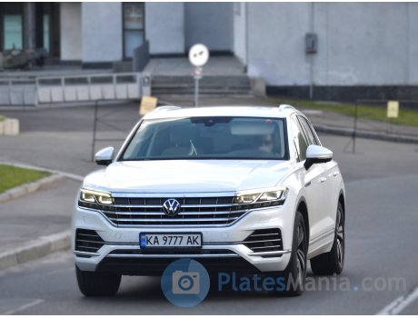 VOLKSWAGEN TOUAREG