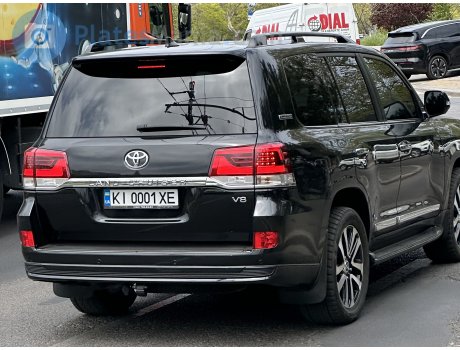 TOYOTA LAND CRUІSER 200